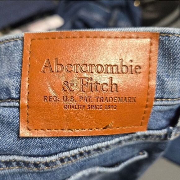 Abercrombie & Fitch signature stretch athletic skinny jeans 33x32 - Picture 11 of 11
